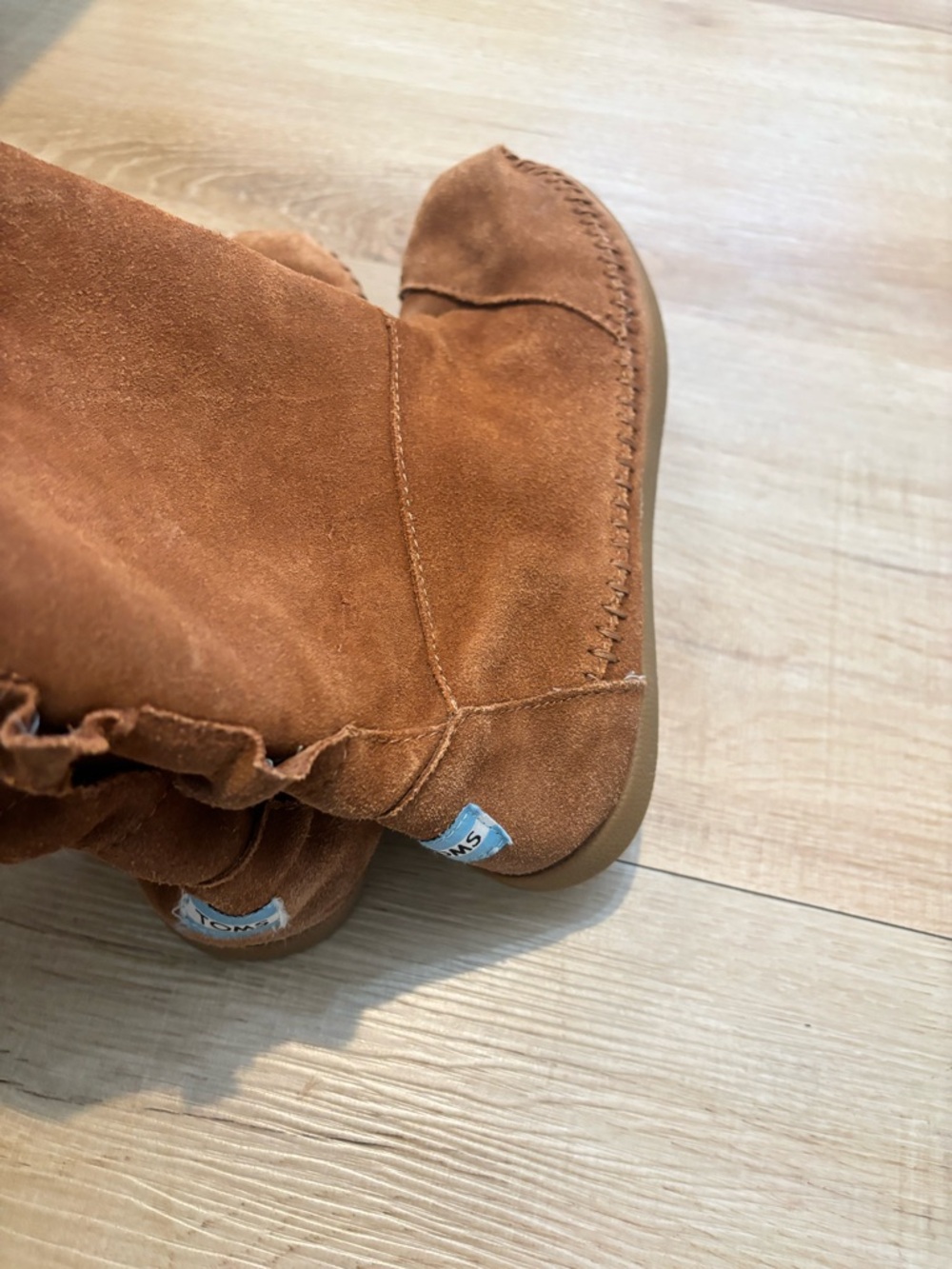 3for $15๐ Toms Nepal Brown Leather Boots - Picture 3 of 10
